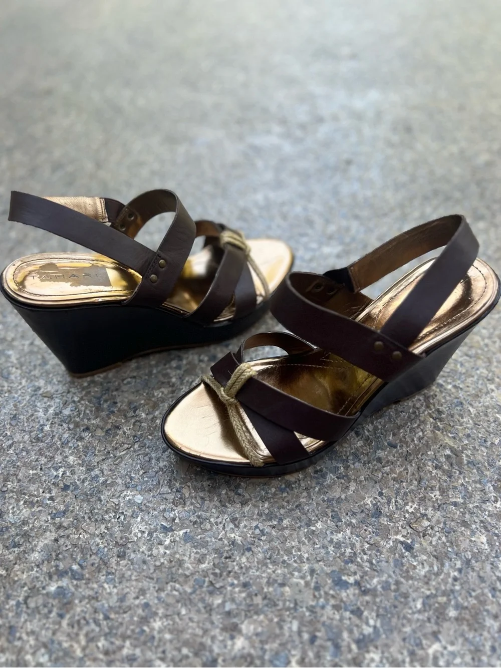 TAHARI India Strappy  Brown Wedge Sandals with Twine accent-size 8